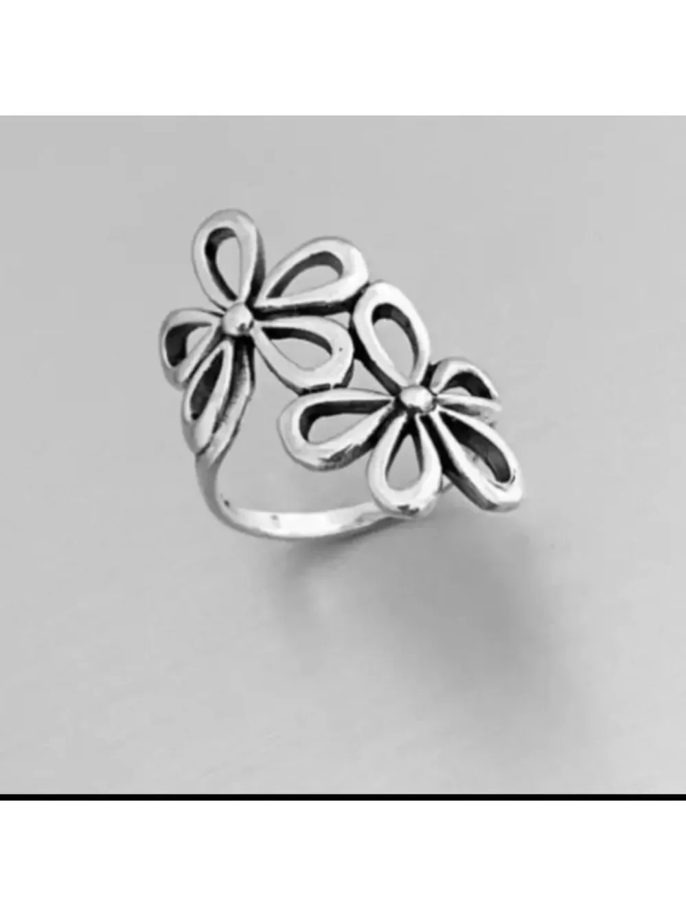Silver Flower Ring Adjustable